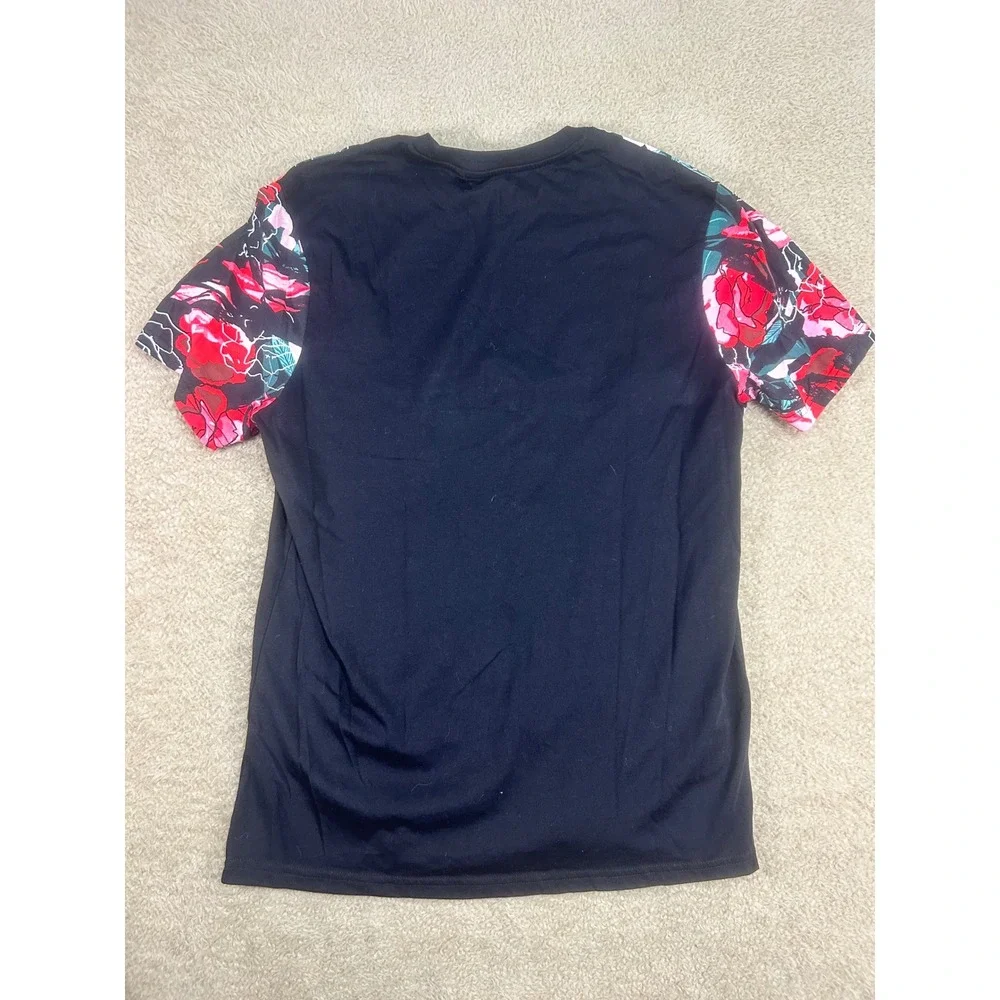 GUESS Mens Black Floral Print Short Sleeve T Shirt LA Style Size Medium - Picture 6 of 7